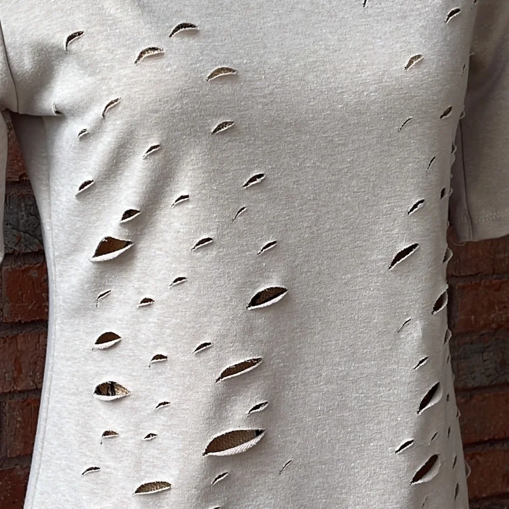 Cream Rue21 Distressed Top - Picture 4 of 8